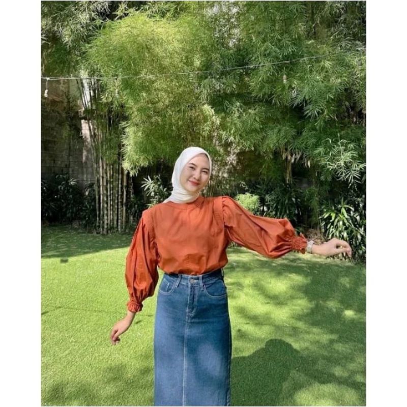 MONI BLUSE KAIN KATUN POPLIN 100℅PREMIUM