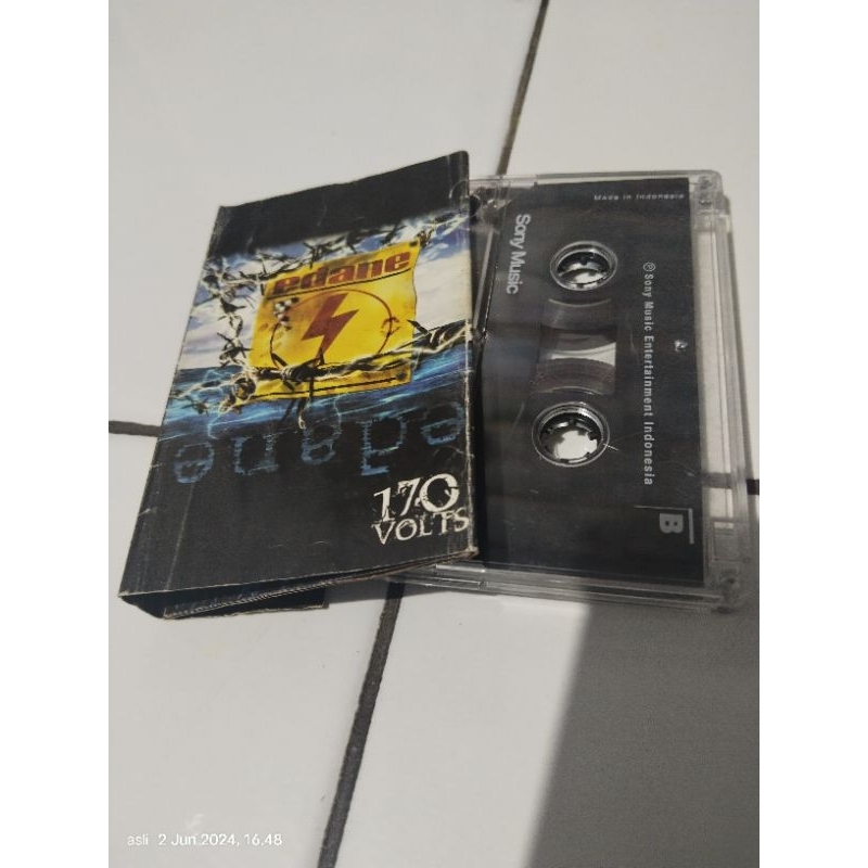 kaset pita edane / 170 volts