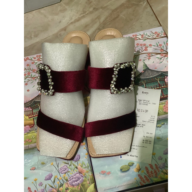 Byeol Joy Two Strap Heels 50mm Shoes Size 38 Maroon Like New