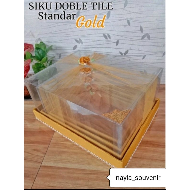 

kotak hantaran seserahan tutup mika tile sepaket isi 4