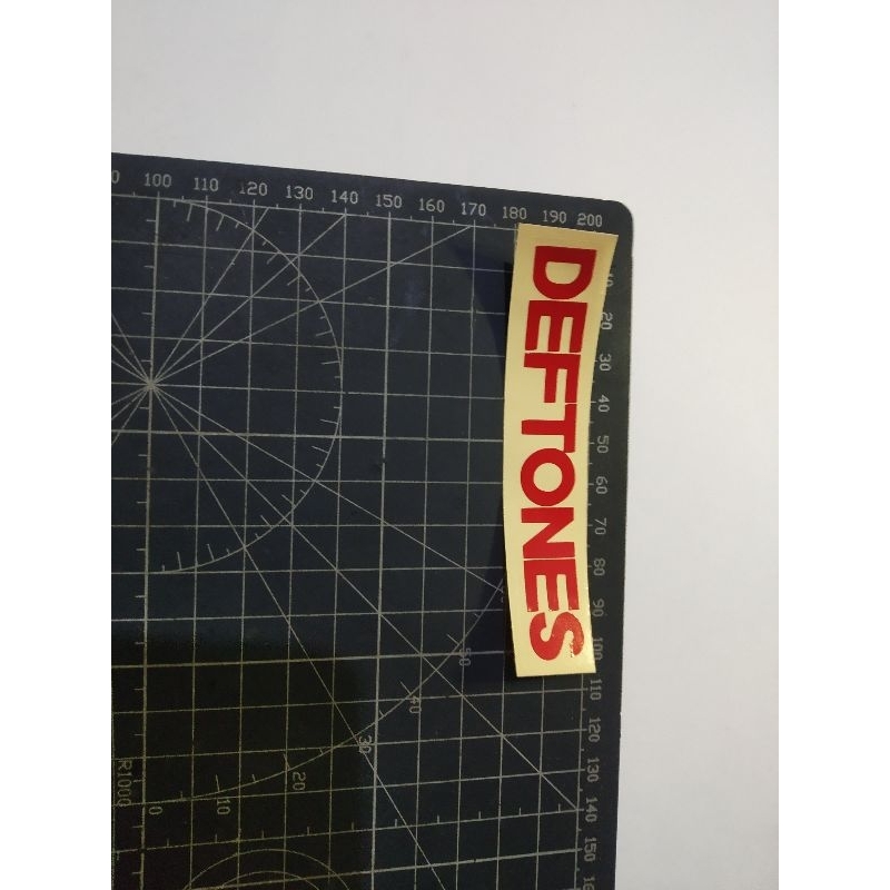 

cutting stiker deftones