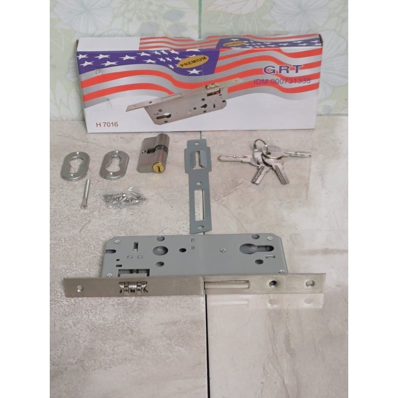 Selot Pintu Kupu Tarung / Body Pelor merk GRT Dapat 4 Anak Kunci