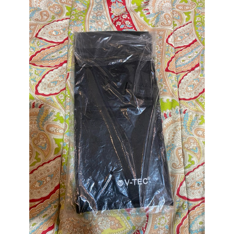 

[New] V-Tec Folding Brush Holder