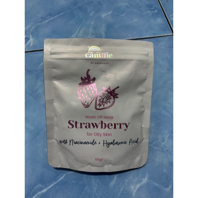 PRELOVED Masker Camille