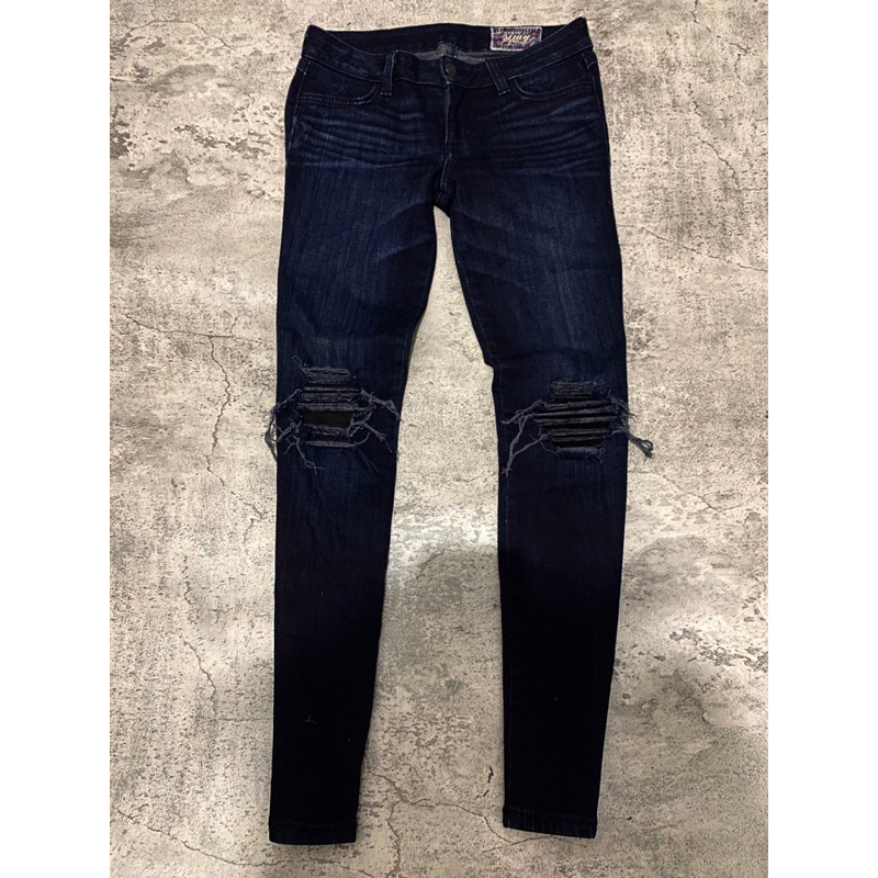 blue  black wash jeans ripped