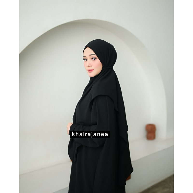 KHAIRA JANEA - Mecca Set Abaya Bergo Khimar Gamis Syar'i Crinckle Adem Polos Arab Umroh Haji - Hitam