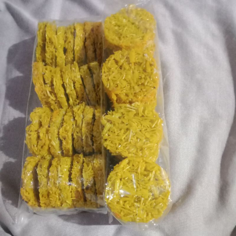

kerupuk cimi/grandong kecil .warna kuning