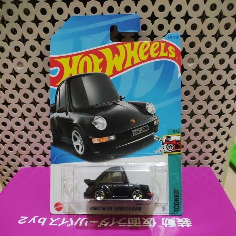 Hot Wheels Toned Porsche 911 Turbo