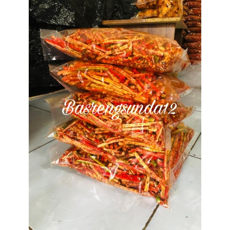 

PAKET 5KG KERUPUK BETON /KRUPUK JAAT CIKRUH PEDAS DAUN JERUK