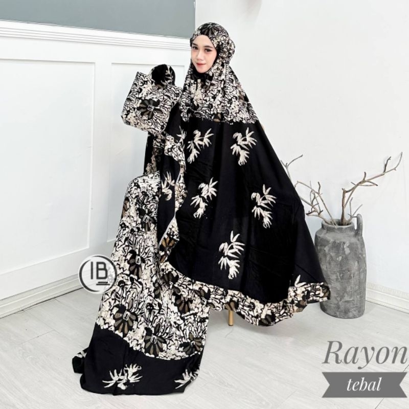 Mukena Batik Cap Nadee Batik Warna hitam
