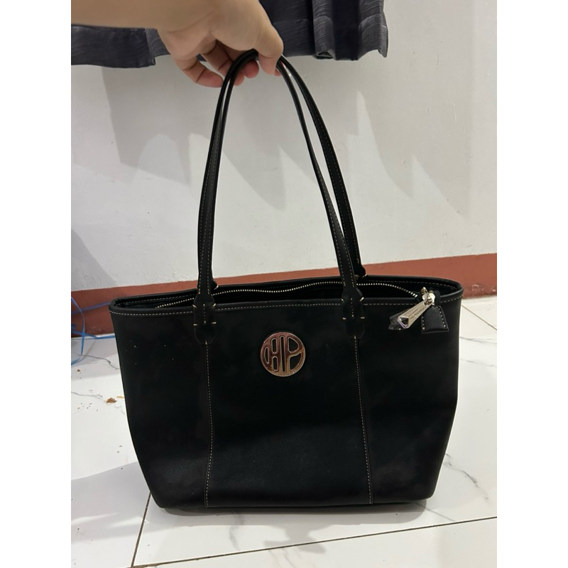 ORI hush puppies goland medium tote bag black