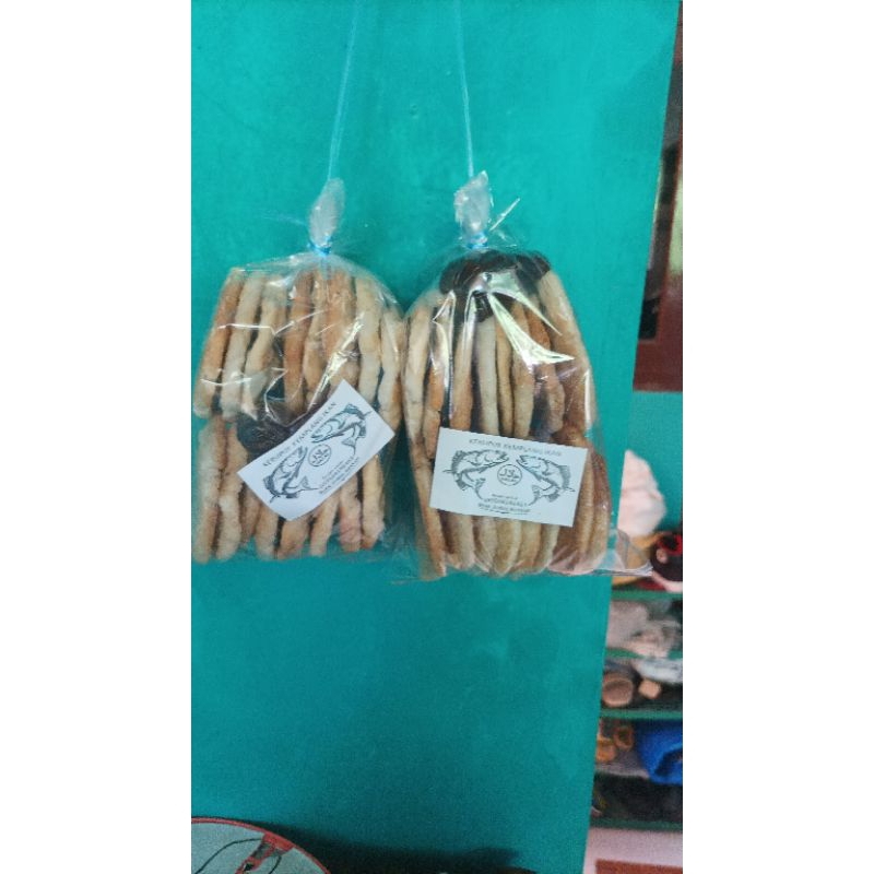 

KERUPUK KEMPLANG BANG SAN