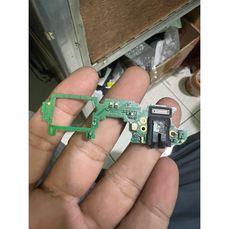 PAPAN MIC JACK HEADSET REALME 5 PRO ORIGINAL COPOTAN