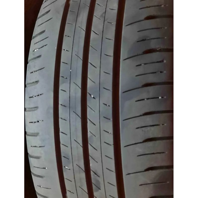 Ban mobil ukuran 205/55 R16 tubles