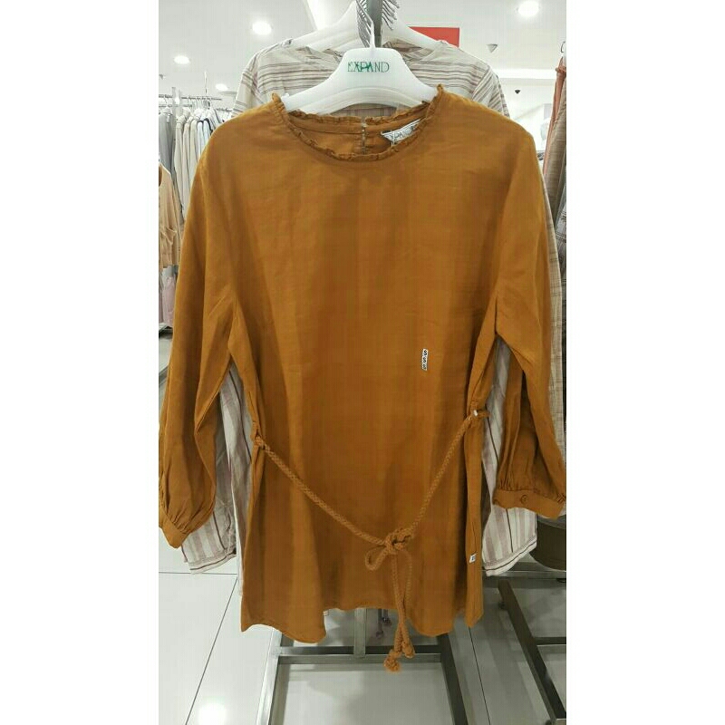 Blouse Expand