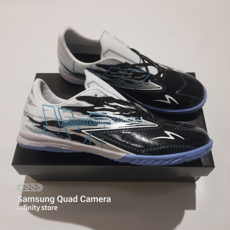 big sale sepatu futsal specs lightspeed marc klok MK