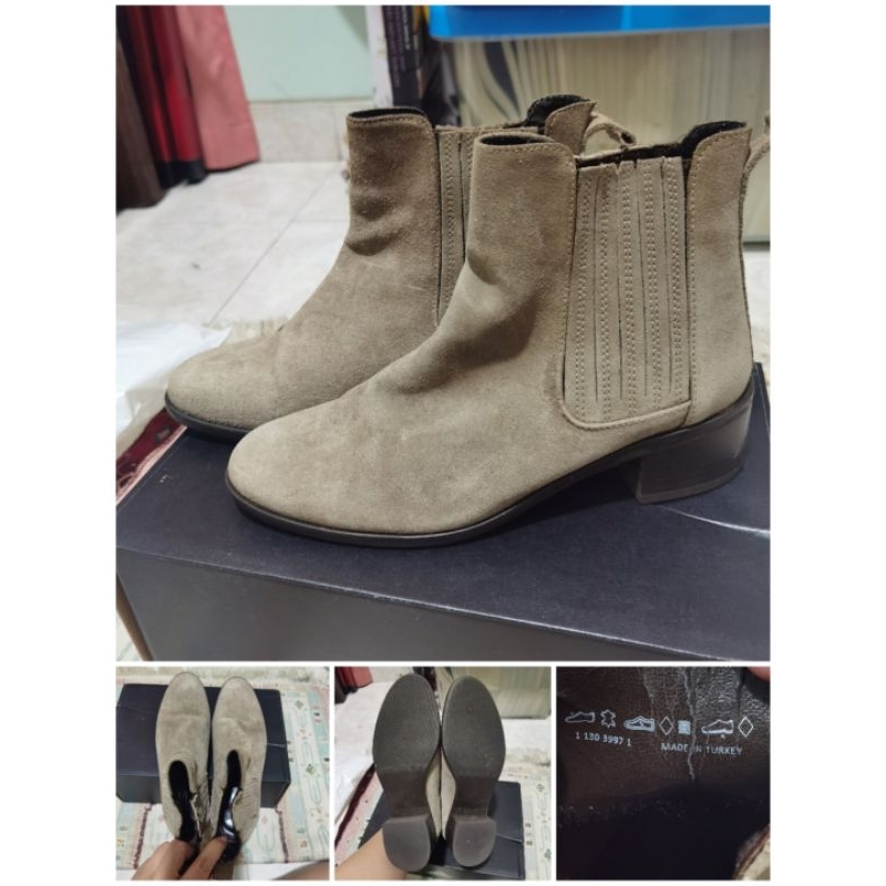 Preloved sepatu boot wanita suede kulit asli size 37