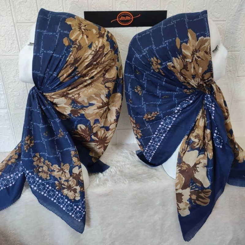 NUANSA BIRU NAVY hijab segiempat denay voal motif semarang