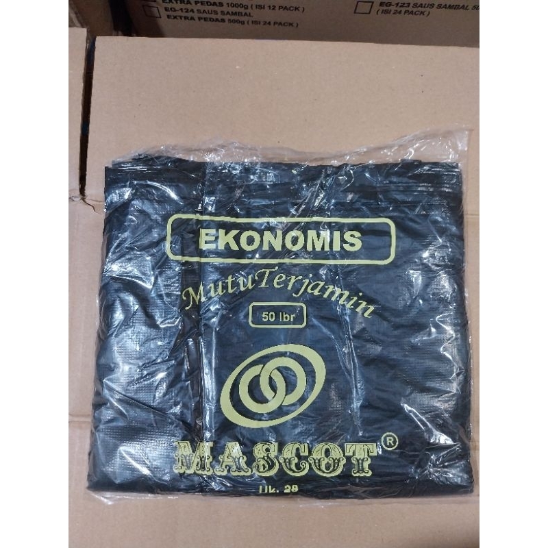 

1 PAK KANTONG HITAM EKONOMIS [50 LBR] UK.15,17,24,28,35,40