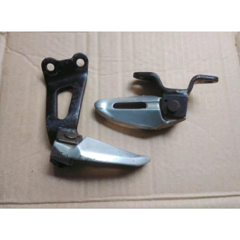 Footstep Belakang Mio Soul Karbu Original Copotan