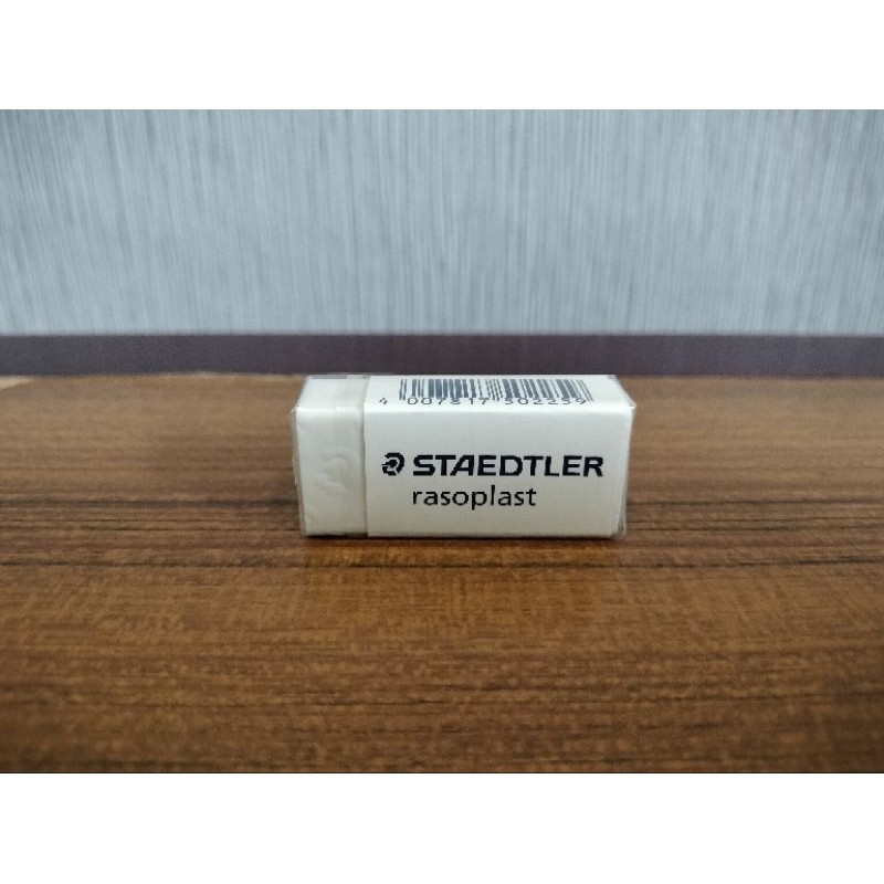 

Penghapus Staedtler B-30 (sedang)