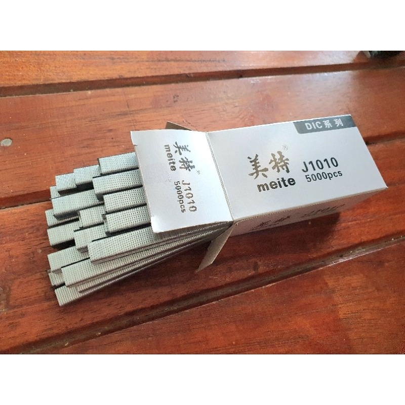 

Staples 1010J MEITE Original