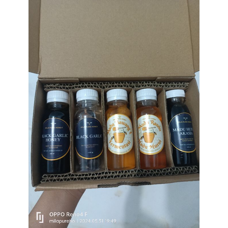 

Hampers Madu Murni Merk Milapurehoney Kemasan Eksklusife Cocok Untuk Oleh Oleh Atau Buah Tangan