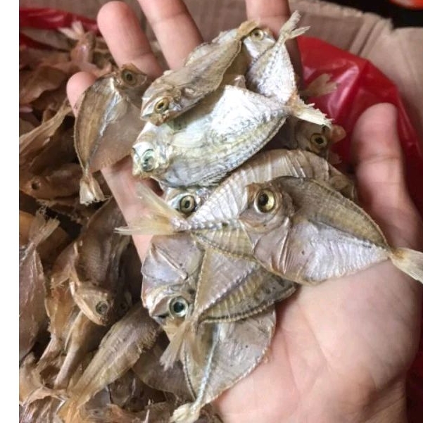 

IKAN PETEK KERING 50 GRAM