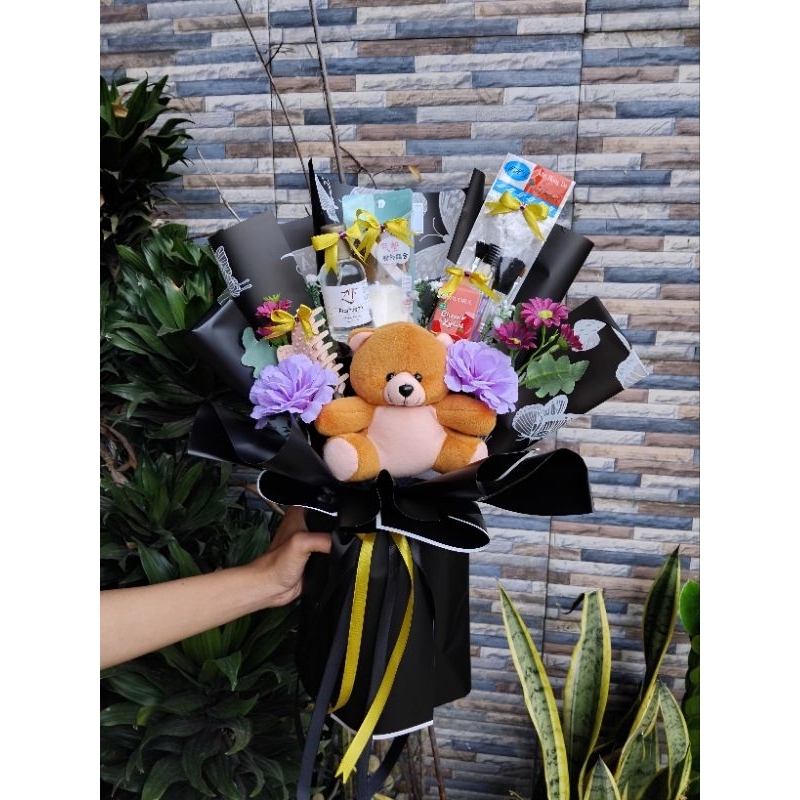 

MAMA BOUQET/Buket meke up/buket makeup/buket brush/buket wisuda/brush/buket parfum/buket boneka/buket