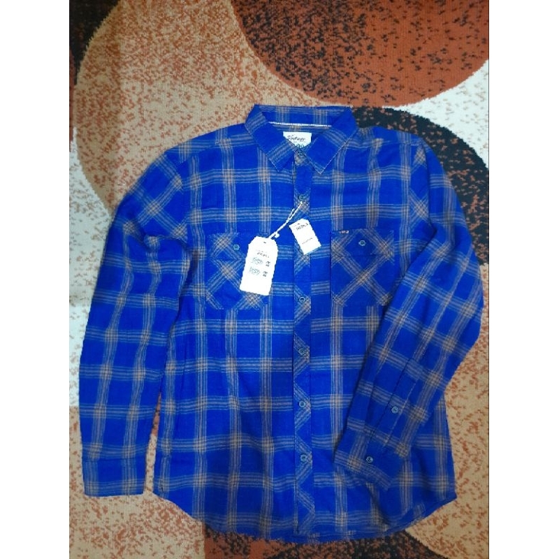 kemeja TRIPL3 Vintage Original