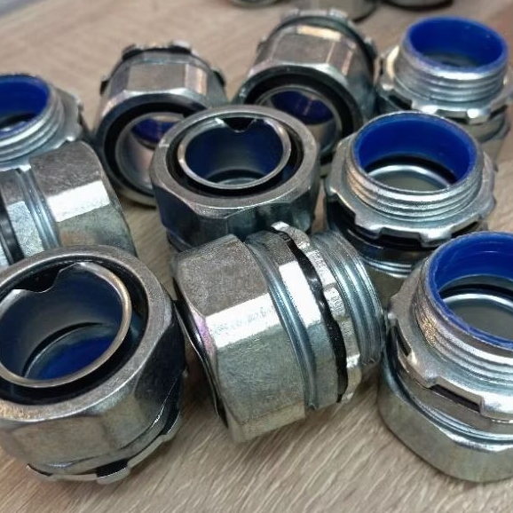 Connector Flexible Conduit 1" / Konektor 1" Fleksibel Konduit To Box / To Pipa