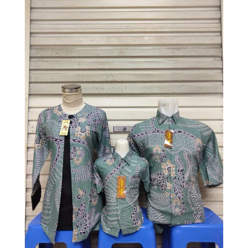 BATIK COUPLE AYAH IBU ANAK