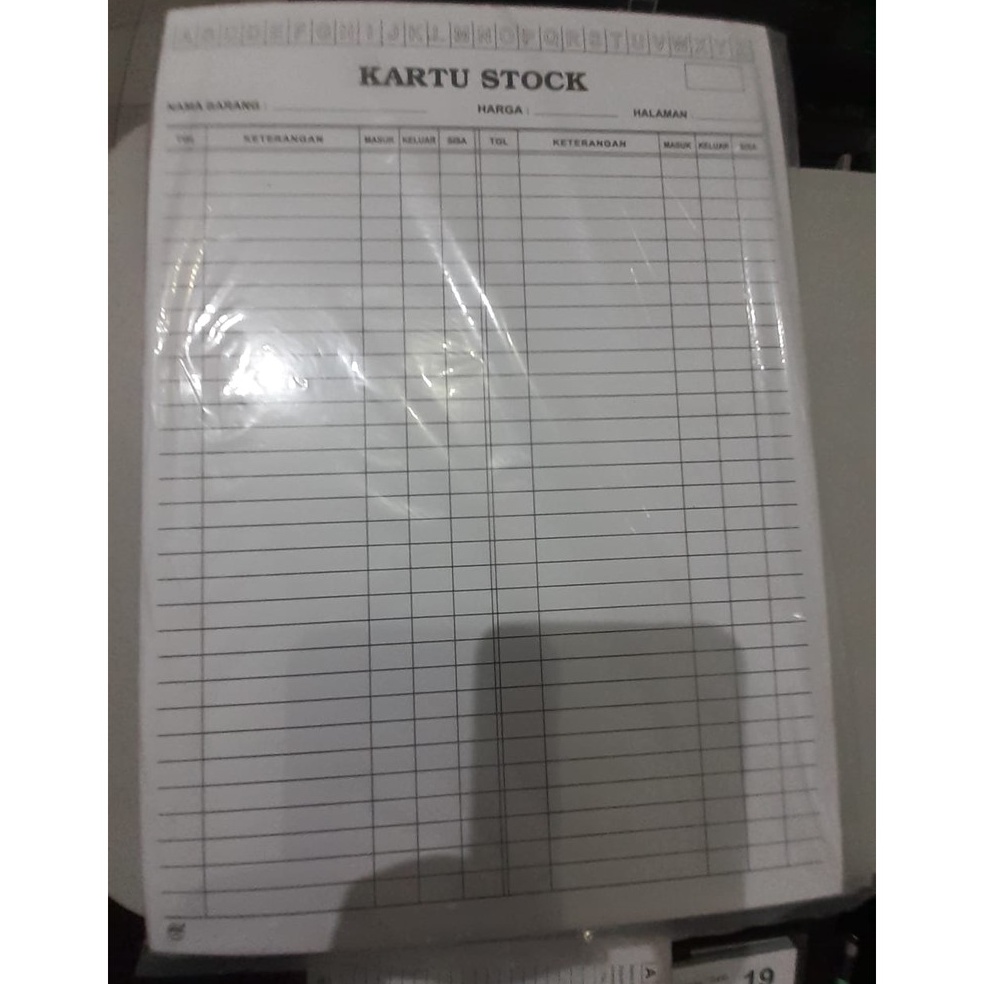 

KODE I34W Kartu Stok Besar putih abjad berdiri 1 lbr