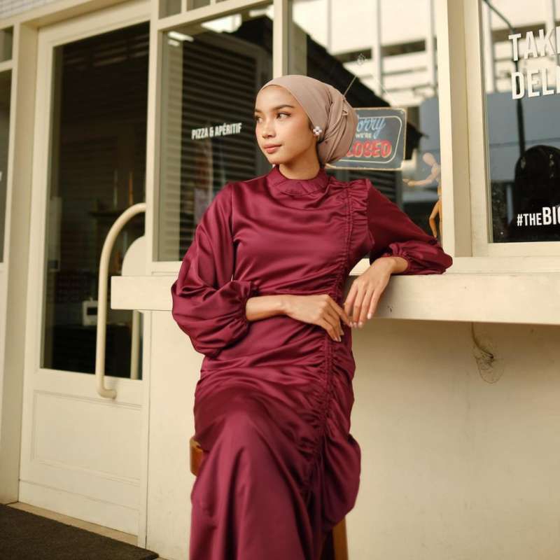 Terlaris  Aurora Dress Gamis Satin / Dress Samping Serut / Gamis Satin Serut Panjang / Gamis Aurora 