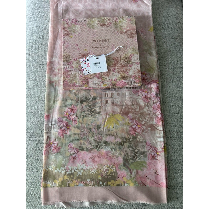 Button Scarves Preloved original XL - the parisian voile square - Douce