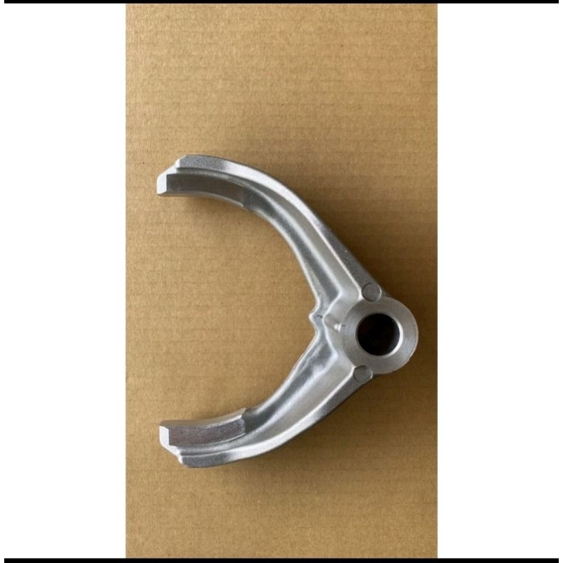 Fork Gear Garpu Transmisi Garpu Perseneleng 4&5 Toyota Dyna 130 Hino Dutro 130 Original