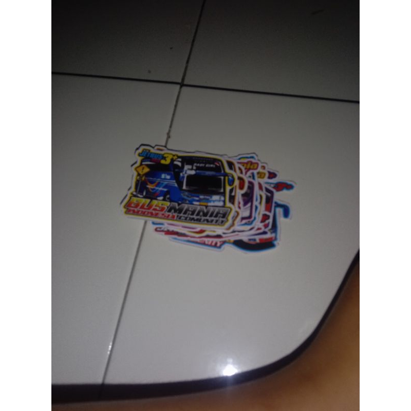 stiker bus pariwisata