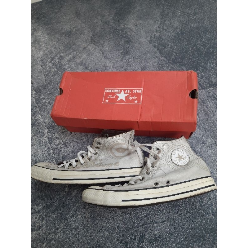 SEPATU CONVERSE LEATHER VINTAGE LIMITED EDITION UK 43