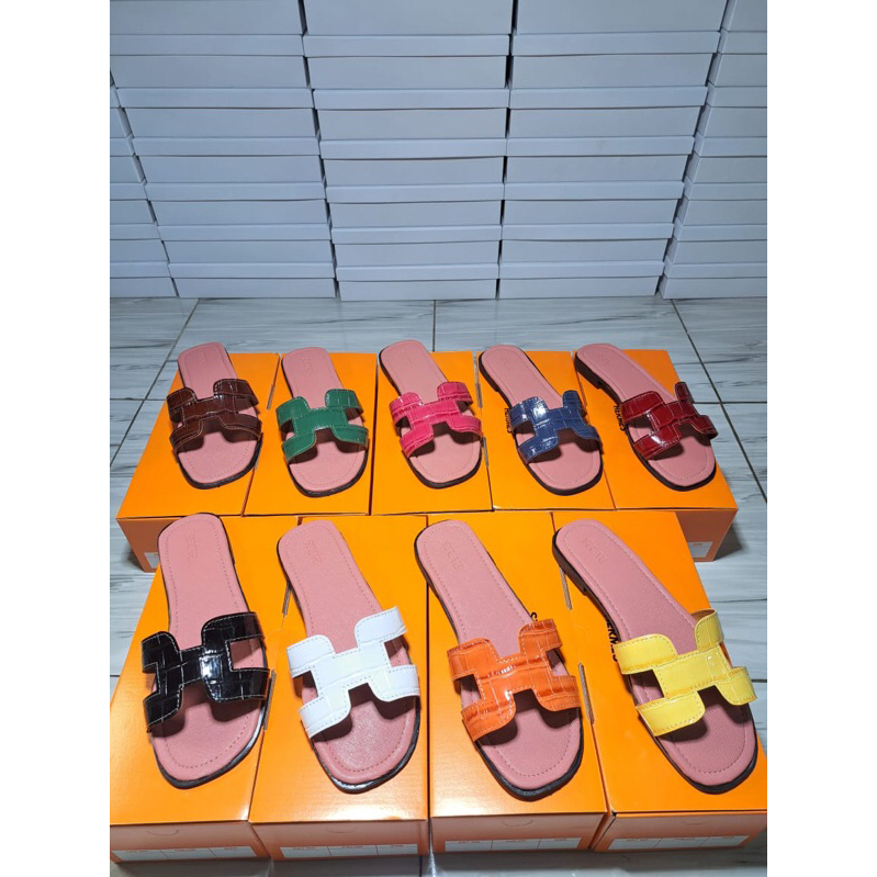 sandal wanita gigi kulit crocodile