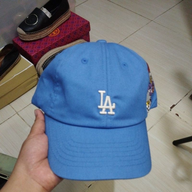 topi MLB baru disney
