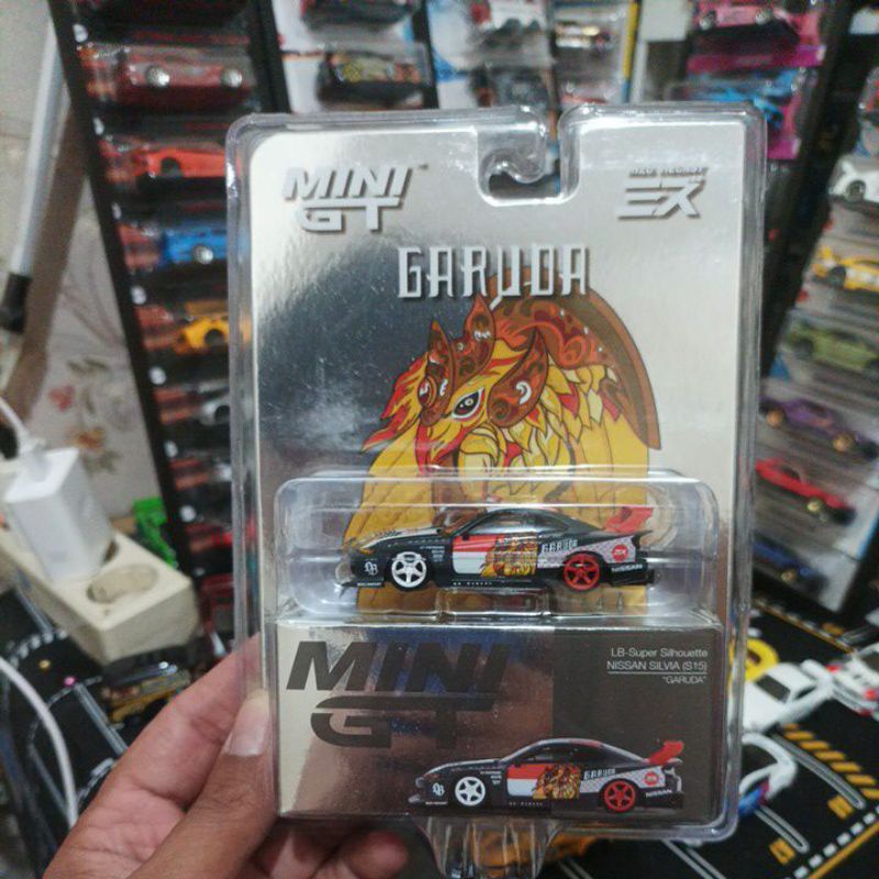 Mini GT Mizu diecast