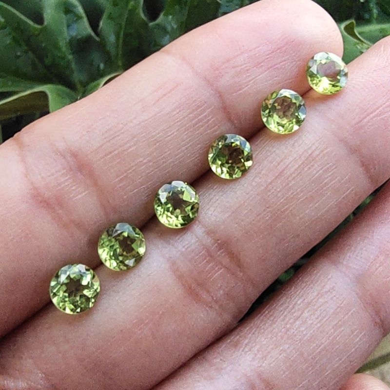 Batu permata natural green peridot mini - batu asli peridot round cutting