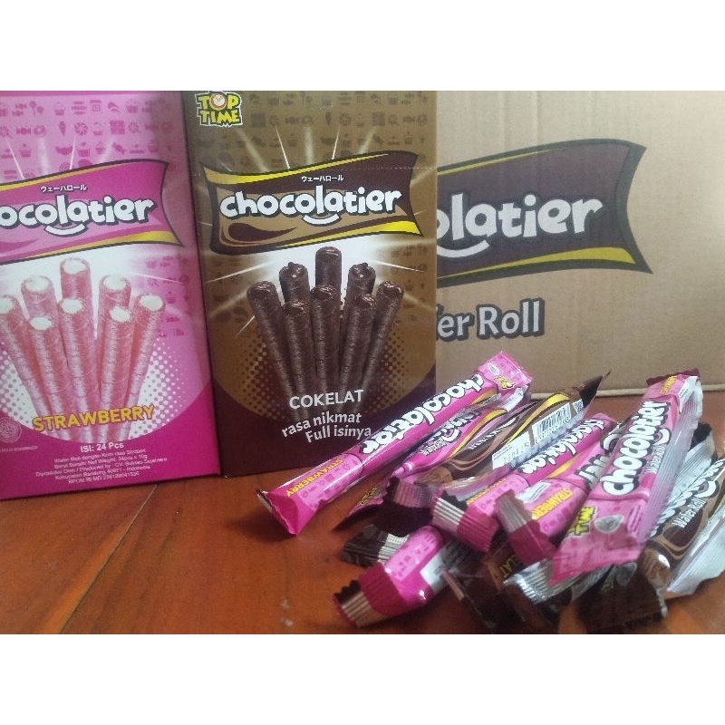 

Wafer roll Chocolatier full isinya box isi 24