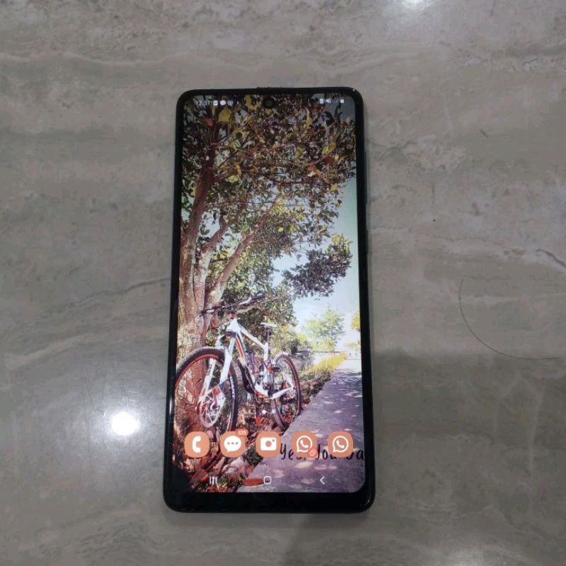 Samsung galaxy A71 8/128 second
