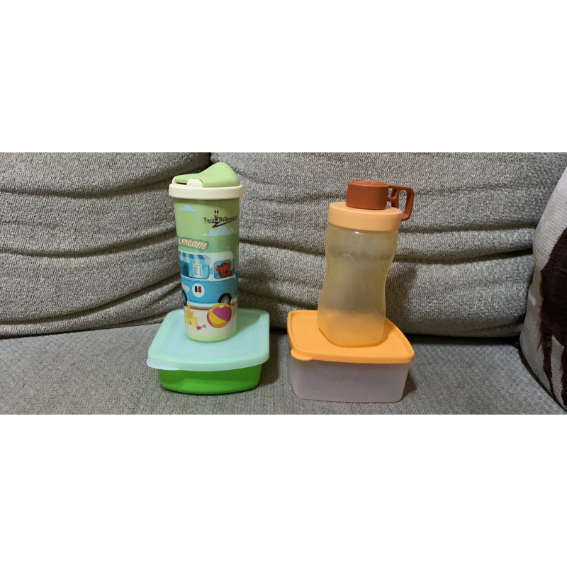 tempat bekal tupperware