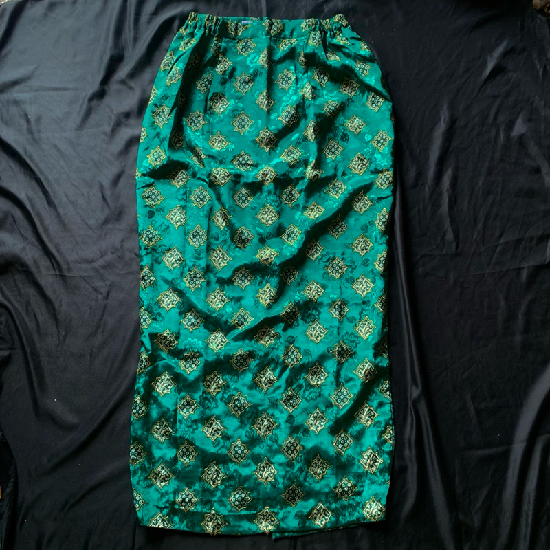 PRELOVED ROK KEBAYA - PRELOVED ROK JAWA - PRELOVED ROK PANJANG - ROK MIDI