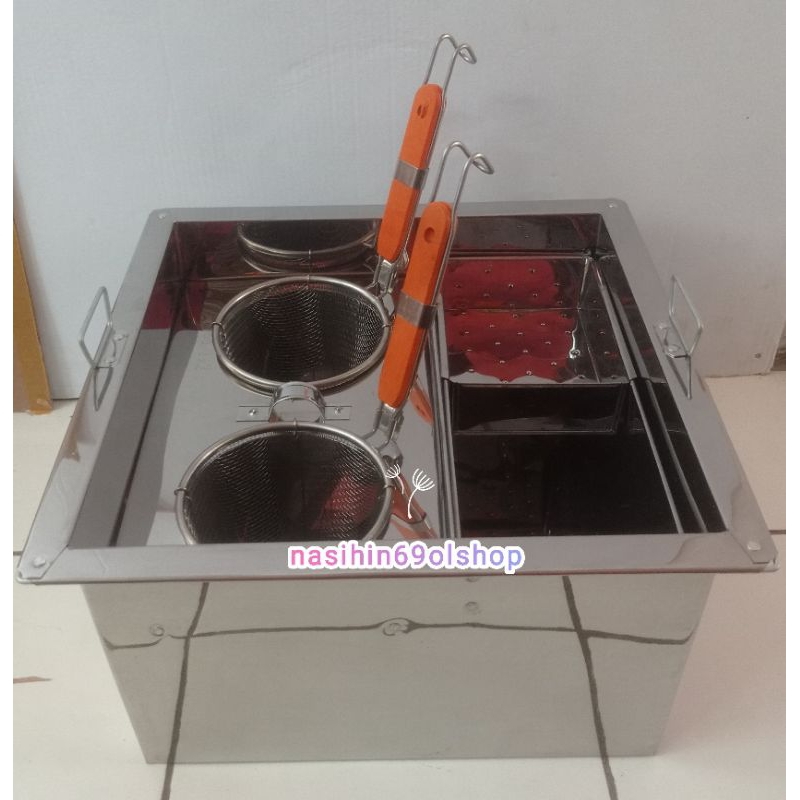 tongkotak mie ayam plus kuah trpisah pull stenlis L2.free saringan 2