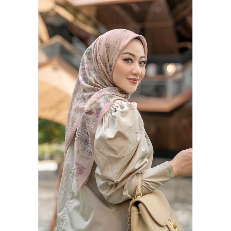 READY...BUTTONSCARVES NEW YORK 3 SERIES