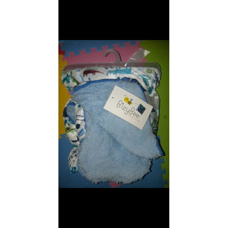 selimut bayi bizy bee