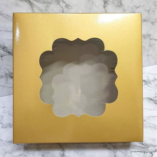 

Dus Emas Gold ekonomis mewah 22 x 22 x 7.5cm